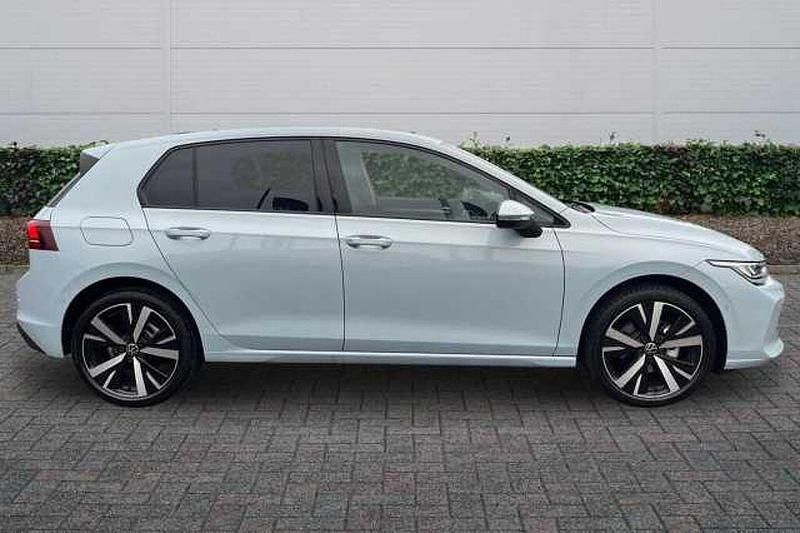 New VW Golf VIII 115 HP (84 kW) 2026