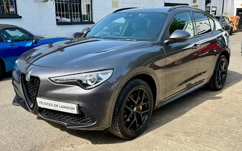 Used Alfa Romeo Stelvio Veloce 280 HP (205 kW) 2022 Grey SUV