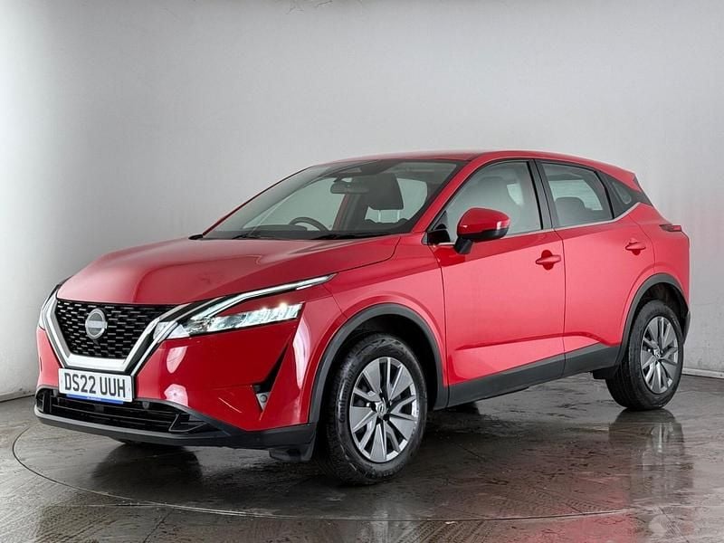 Used Nissan Qashqai Visia 140 HP (102 kW) 2022 Red SUV