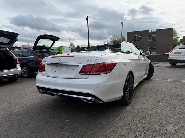 Usado Mercedes E250 AMG 2013 Branco Cabrios