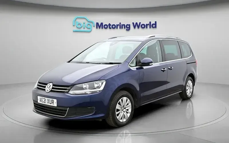 Used VW Sharan SE 150 HP (110 kW) 2021 Blue MPV