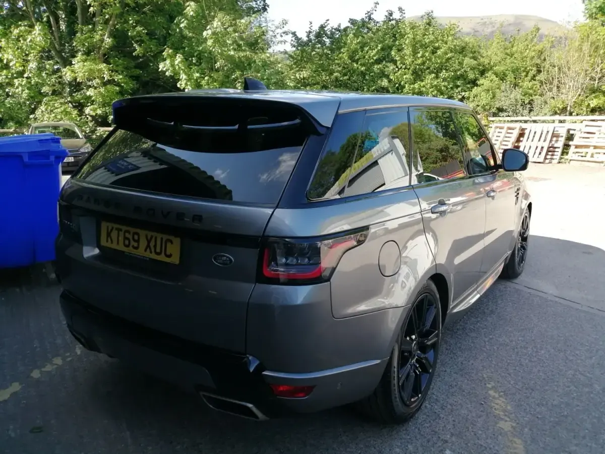 Usado Land Rover Range Rover Sport HSE Dynamic 306 HP (225 kW) 2020 Cinzento SUV