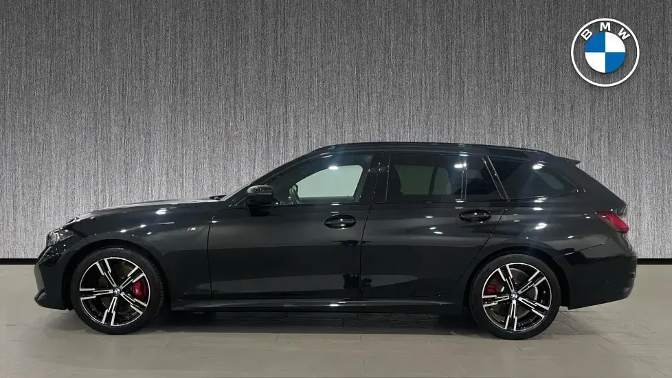 Used BMW 320 M Sport 181 HP (133 kW) 2026 Black Estate