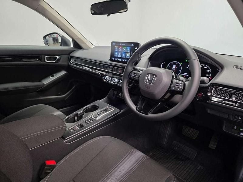 Used Honda Civic Elegance 140 HP (102 kW) 2025 Black Hatchback