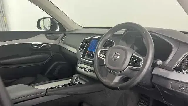 Used Volvo XC90 Plus 449 HP (330 kW) 2023 Black SUV