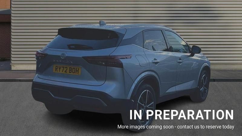 Used Nissan Qashqai Tekna 158 HP (116 kW) 2022 Silver SUV