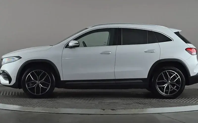 Used Mercedes EQA250+ AMG Line Premium 139 kW (190 HP) 2023 White SUV