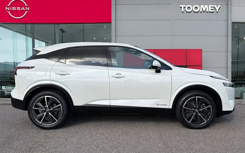 Used Nissan Qashqai Tekna 190 HP (139 kW) 2022 White SUV