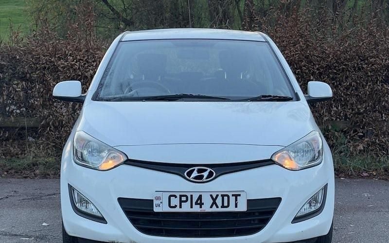 Used Hyundai i20 Active 84 HP (61 kW) 2014 Hatchback