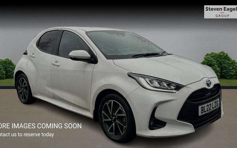 Used Toyota Yaris Hybrid Design 116 HP (85 kW) 2026 Hatchback