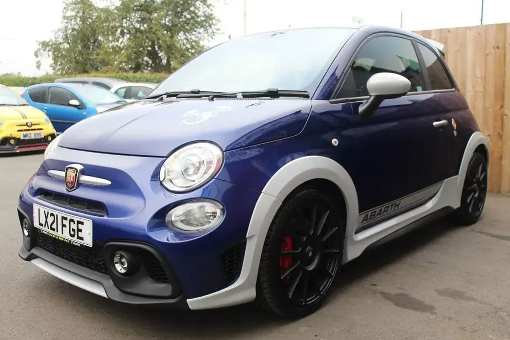 Used Abarth 695 70th Anniversary 180 HP (132 kW) 2021 Blue Hatchback