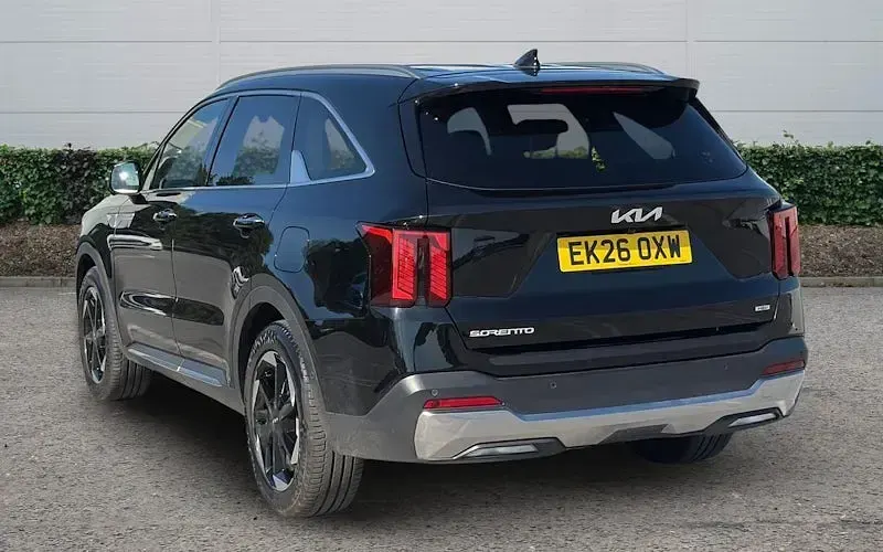 Used Kia Sorento 238 HP (175 kW) 2026 Black SUV