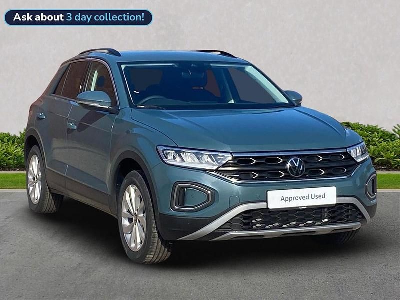 Blue New 2025 VW T-Roc Match SUV | £29,999 - Image 1/4