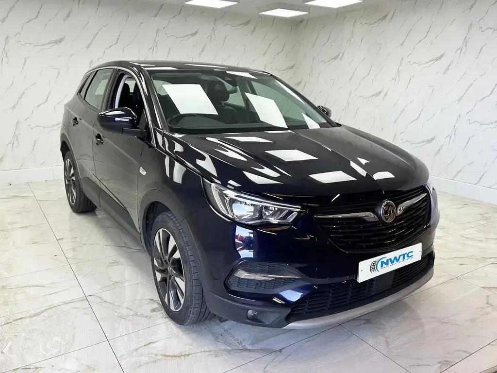 Used Vauxhall Grandland X Sport 130 HP (95 kW) 2019 Blue SUV