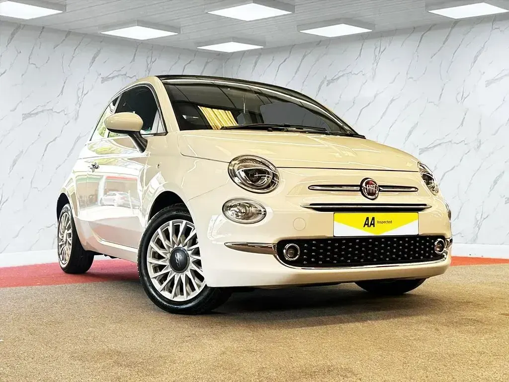 Used Fiat 500 S 70 HP (51 kW) 2024 White Hatchback