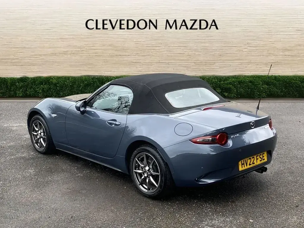 Used Mazda MX5 Inclusive 132 HP (97 kW) 2022 Grey Cabriolet