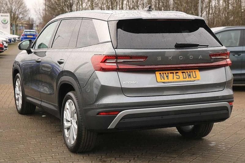 New Skoda Kodiaq SE L 110 HP (80 kW) 2025 Graphite grey metallic SUV