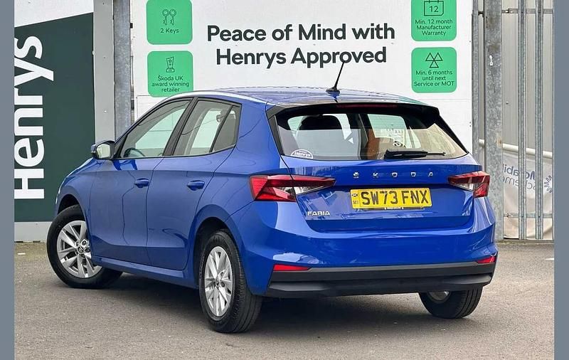 Used Skoda Fabia Comfort 79 HP (58 kW) 2023 Energy blue Hatchback