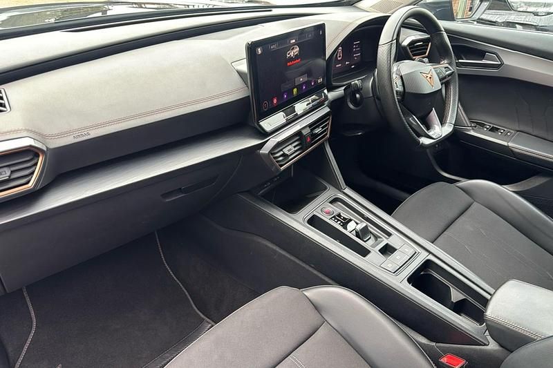 Used Cupra Formentor 204 HP (150 kW) 2024 Grey SUV