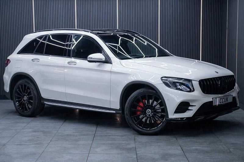 Used Mercedes GLC250 AMG line 211 HP (155 kW) 2018 White SUV