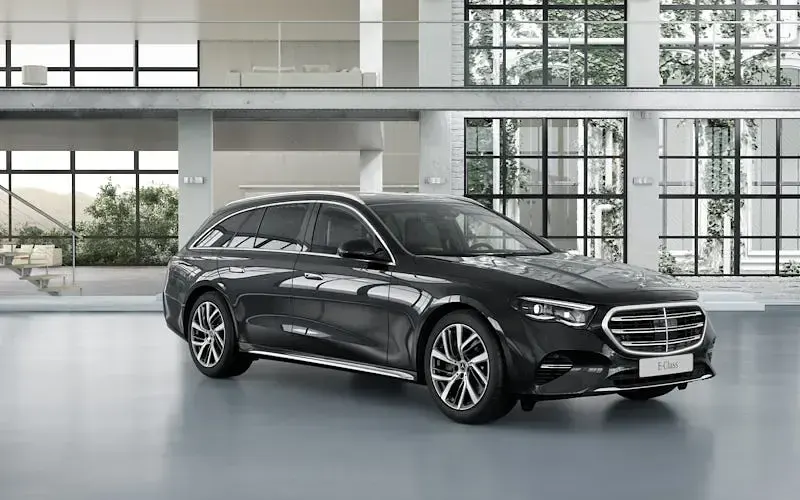 Usado Mercedes E200 Premium 204 HP (150 kW) 2025 Carrinha