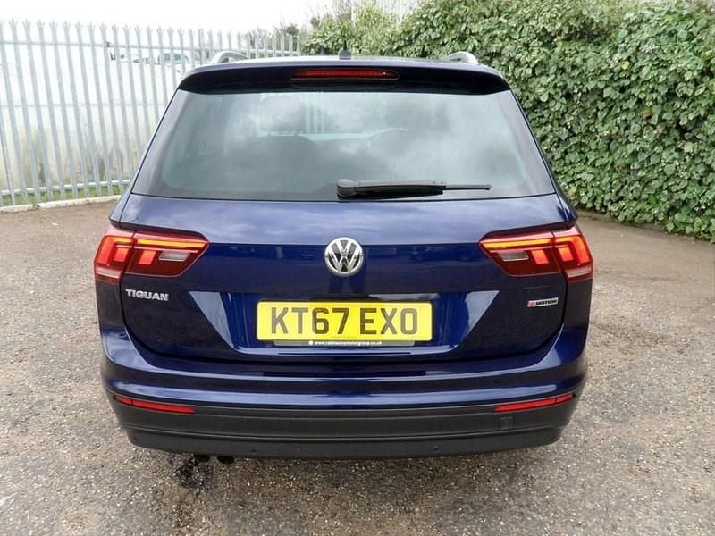 Used VW Tiguan SE 190 HP (139 kW) 2018 Blue SUV