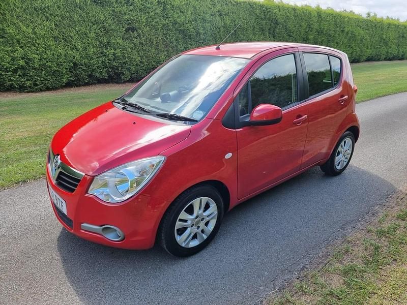Used Vauxhall Agila 85 HP (62 kW) 2010 Red MPV