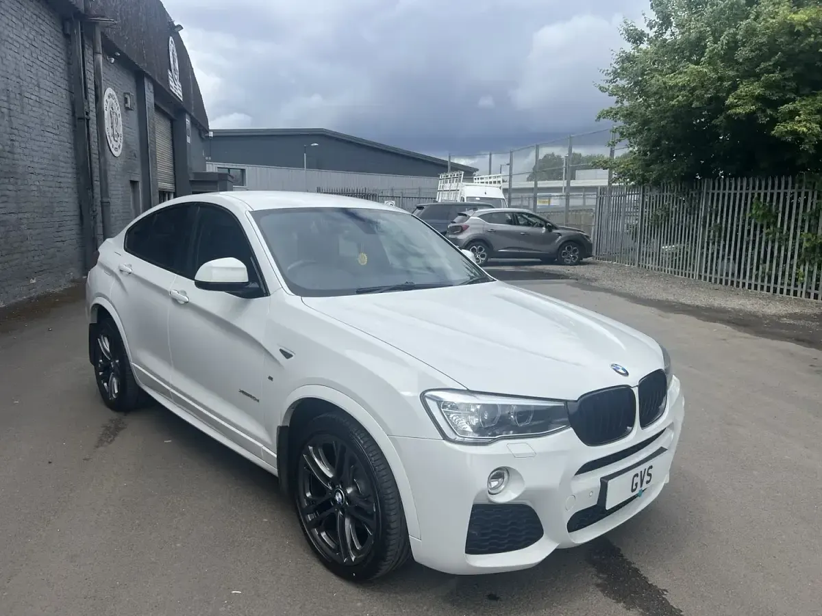 Used BMW X4 M Sport 190 HP (139 kW) 2016 White SUV