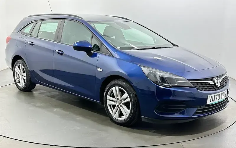 Used Vauxhall Astra Business Edition 131 HP (96 kW) 2021 Estate