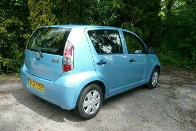 Used Daihatsu Sirion 68 HP (50 kW) 2007 Hatchback