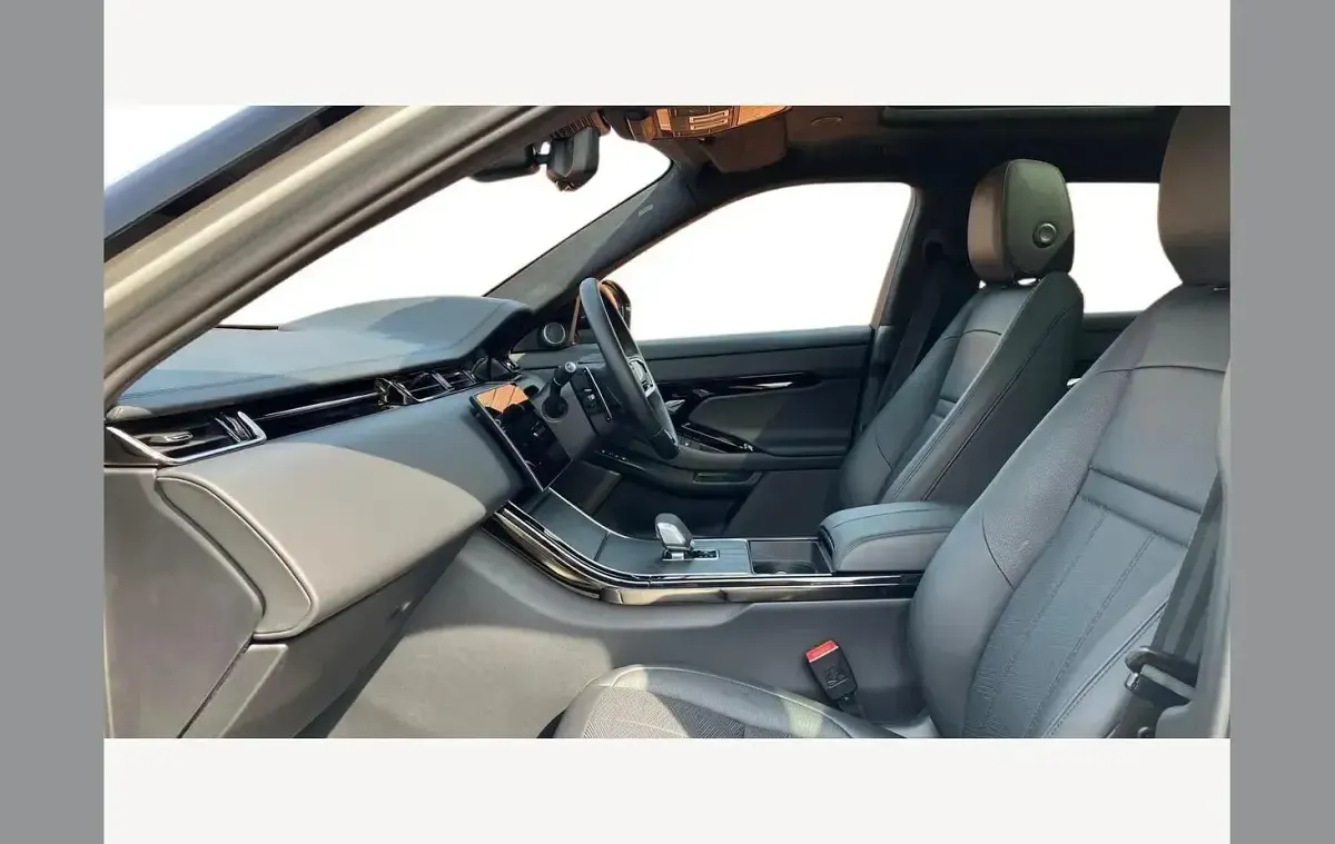 Used Land Rover Range Rover evoque Autobiography 204 HP (150 kW) 2025 Silver SUV