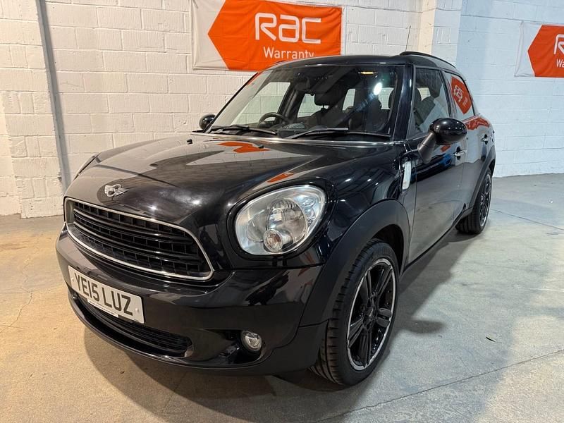 Black Used 2015 Mini Cooper Hatchback | £6,195 (Super price) - Image 1/4