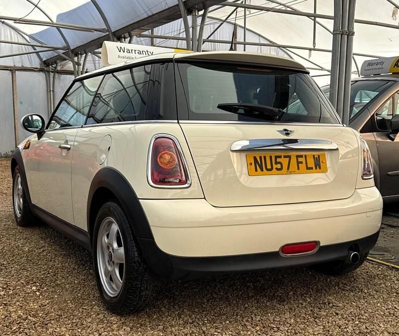 Used Mini ONE Hatch 2007 White Hatchback