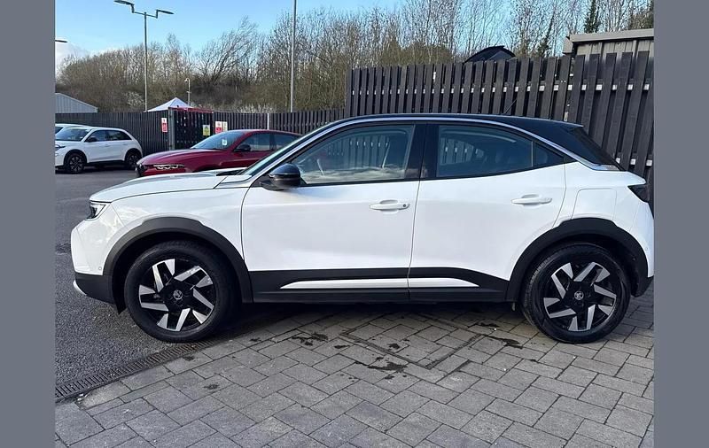 Used Vauxhall Mokka Elite 100 kW (136 HP) 2022 White SUV