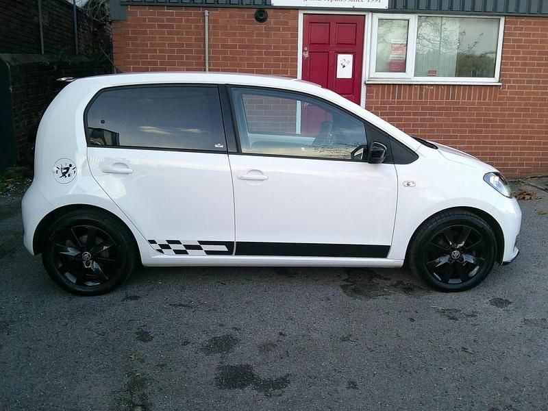 Used Skoda Citigo Monte Carlo 60 HP (44 kW) 2019 White Hatchback