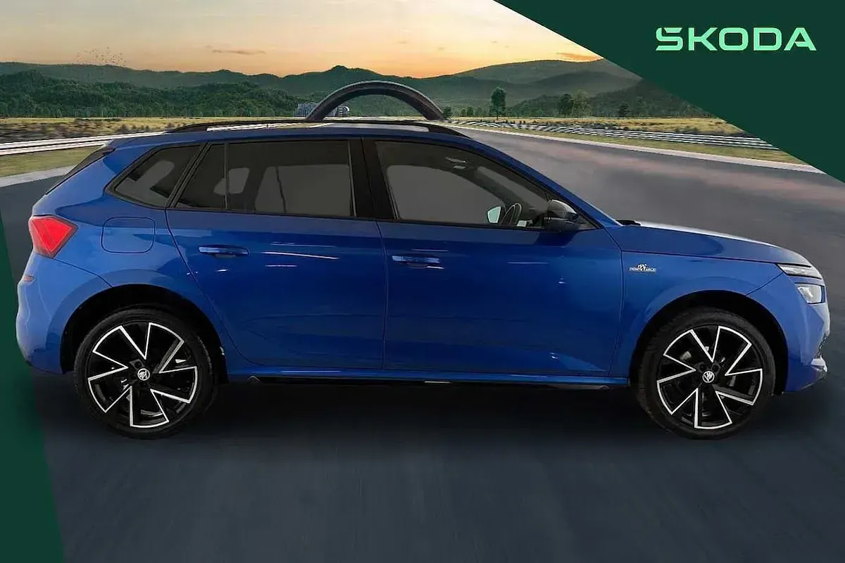 Used Skoda Kamiq Monte Carlo 150 HP (110 kW) 2023 Blue SUV