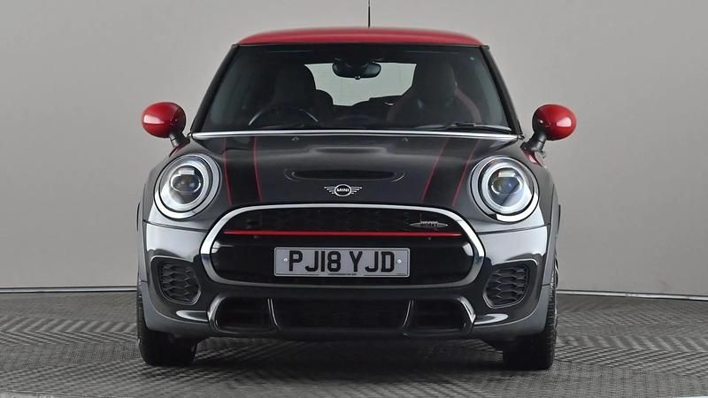 Used Mini John Cooper Works Chili 231 HP (169 kW) 2018 Grey Hatchback
