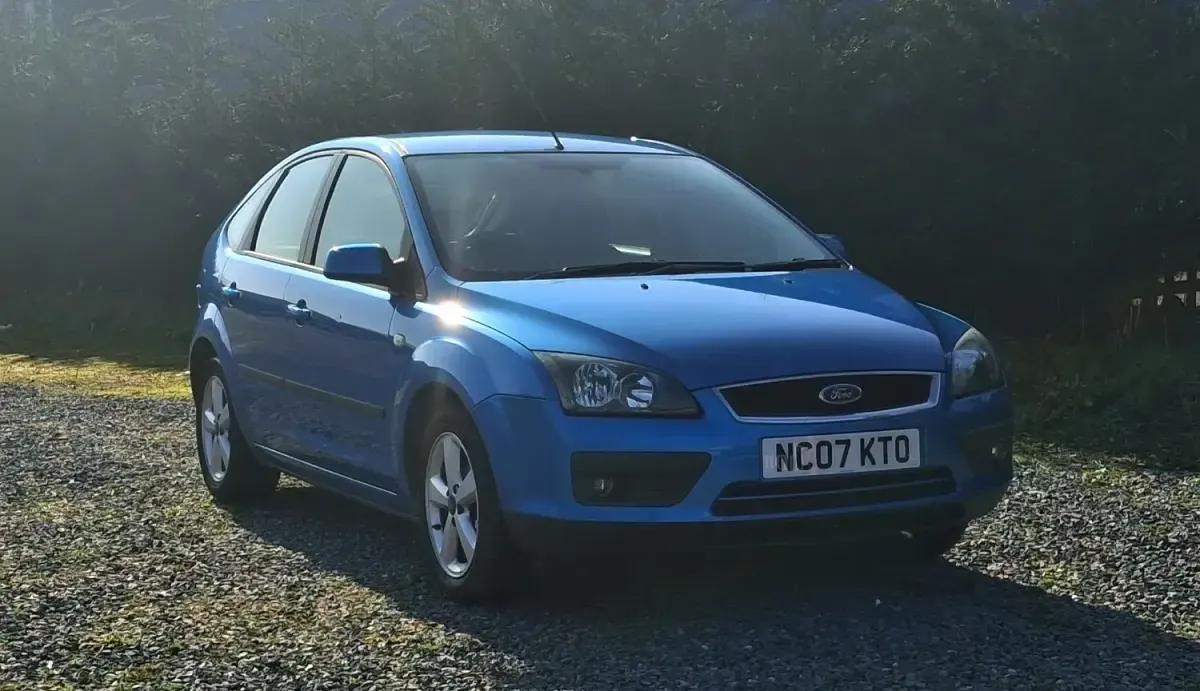 Usado Ford Focus Zetec 2007 Azul Citadino