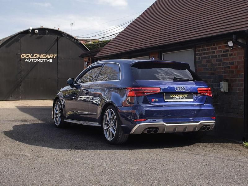Used Audi S3 Sportback 310 HP (228 kW) 2016 Blue Hatchback