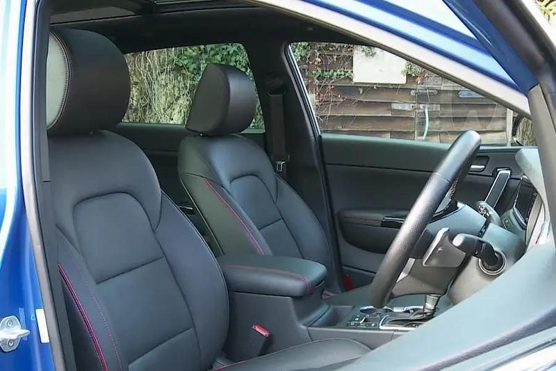 Used Kia Sportage 174 HP (127 kW) 2018 Red SUV