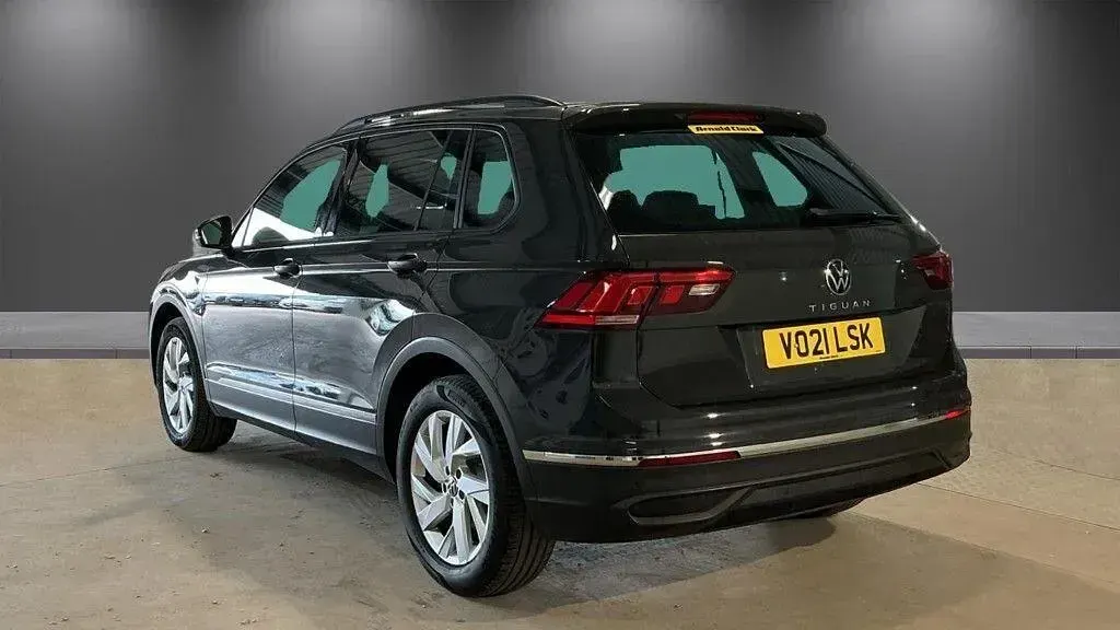 Used VW Tiguan S 150 HP (110 kW) 2021 Grey SUV