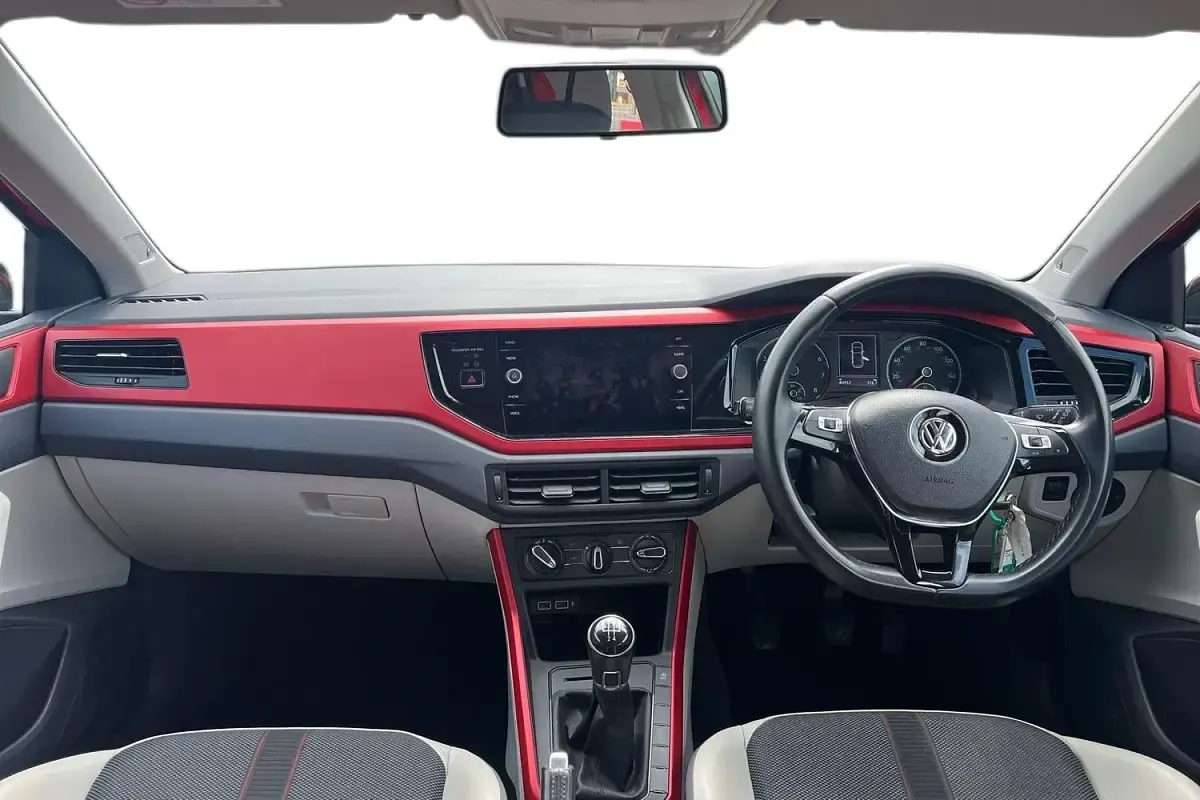 Używany VW Polo Beats 95 KM (69 kW) 2019 Czerwony Hatchback