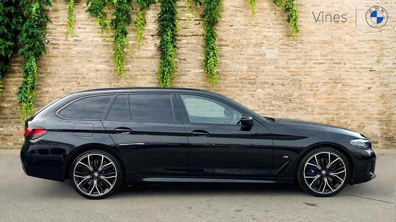 Used BMW 530 M Sport 286 HP (210 kW) 2021 Black Estate