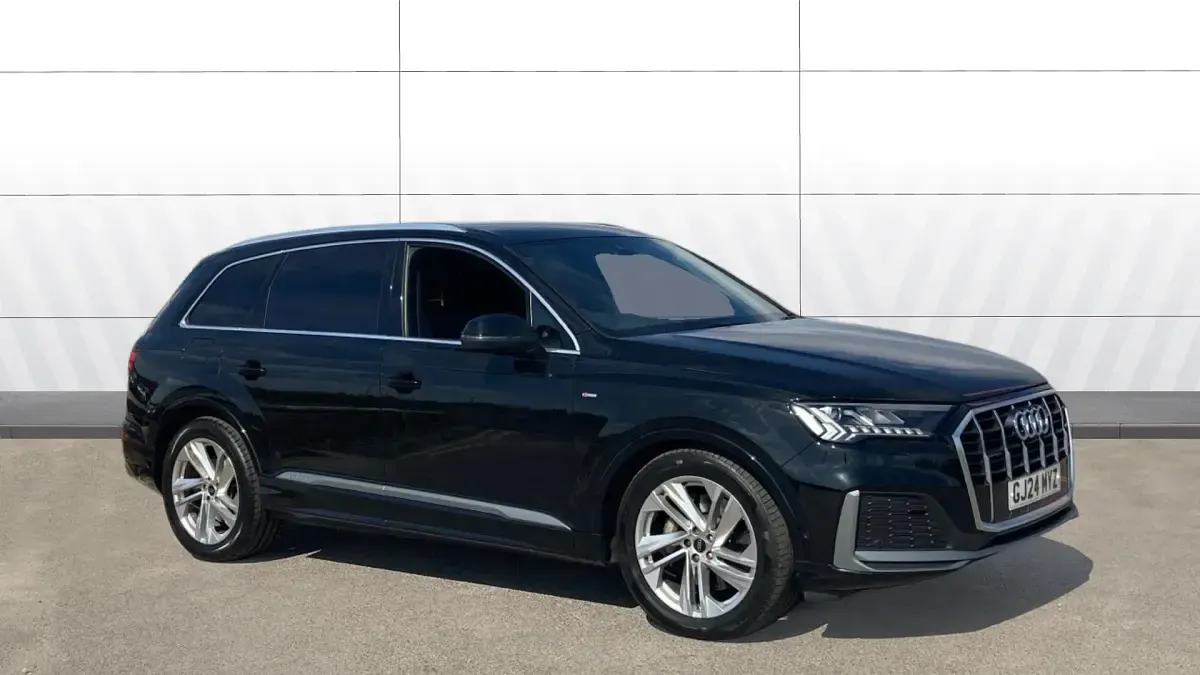 Used Audi Q7 S-Line 231 HP (169 kW) 2024 SUV