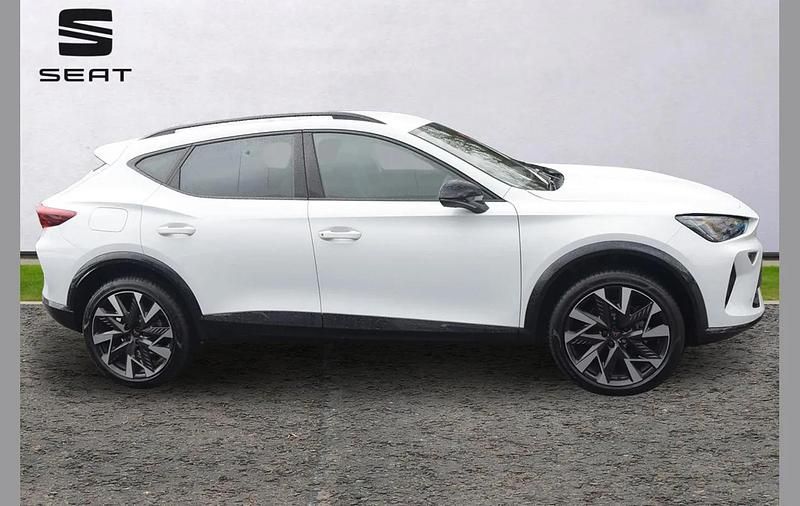 Used Cupra Formentor 147 HP (108 kW) 2025 White SUV