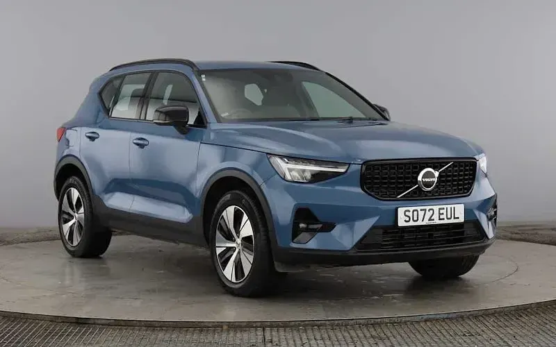Usado Volvo XC40 Plus 211 HP (155 kW) 2023 SUV