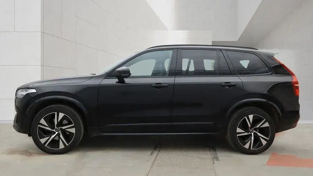 Used Volvo XC90 R-Design 235 HP (172 kW) 2020 Black SUV