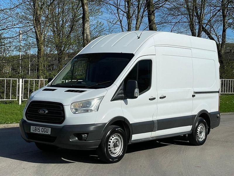 Second-hand Ford Transit 125 CP (91 kW) 2015 Alb Van