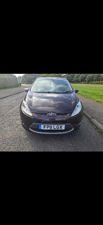Used Ford Fiesta Titanium 2011 Purple Hatchback