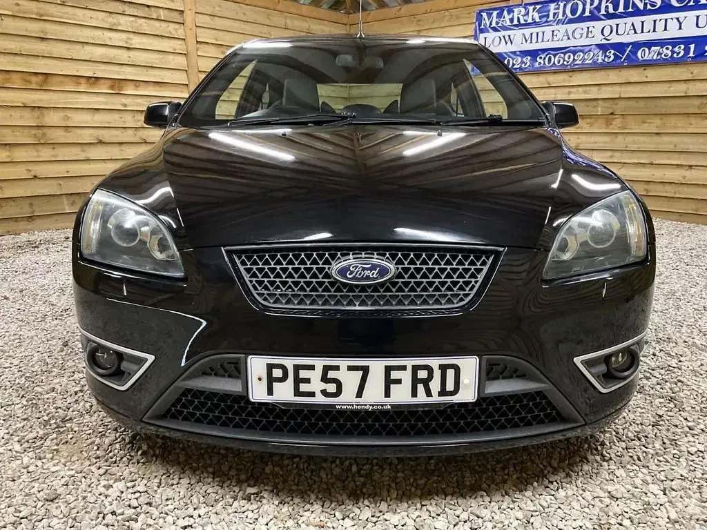 Used Ford Focus ST 226 HP (166 kW) 2007 Black Hatchback